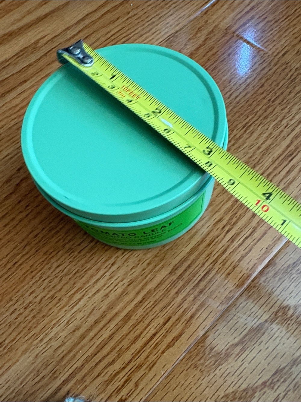 Trader Joe's Tomato Leaf Scented Candle - Green Tin - Picture 6 of 8
